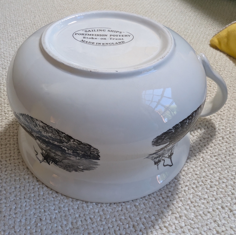 Portmeirionion Pottery "Sailing Ships" Stoke On Trent Vintage Handled Bowl - Picture 2 of 9